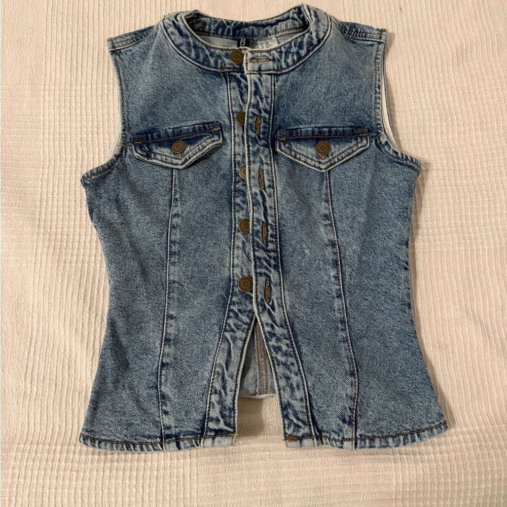 H&M Blue Denim Vest with Button Accent